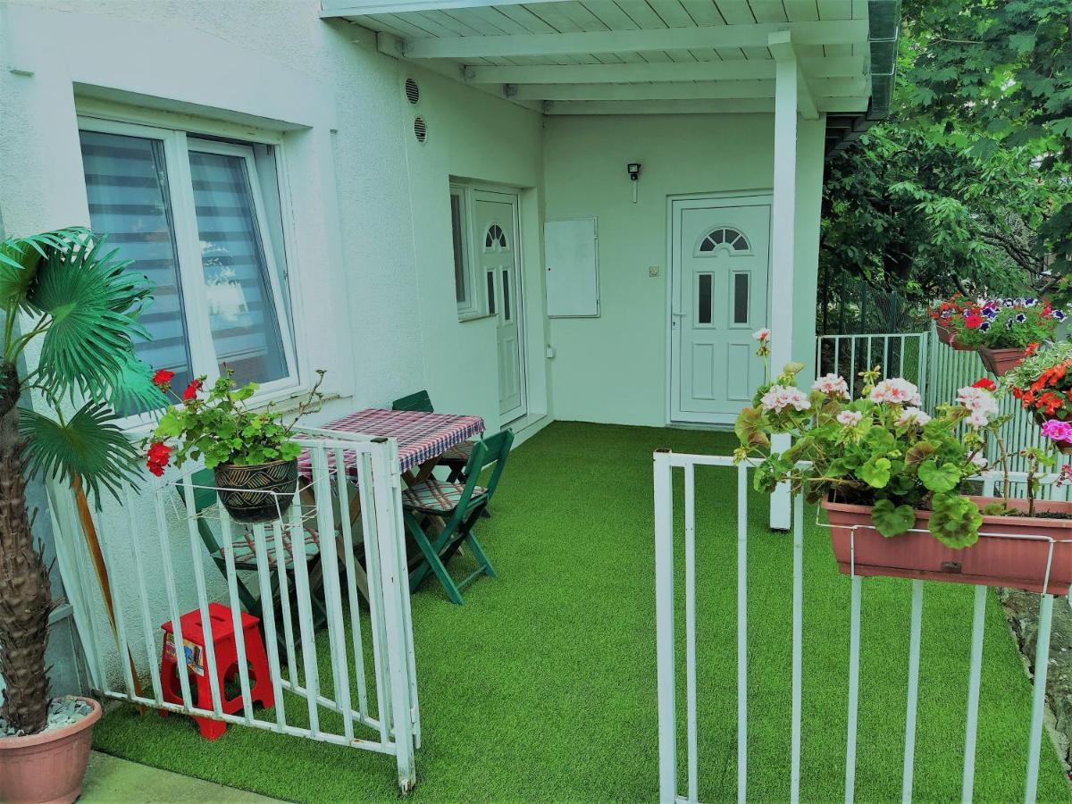 Dorsi Appartement Belgrado Buitenkant foto