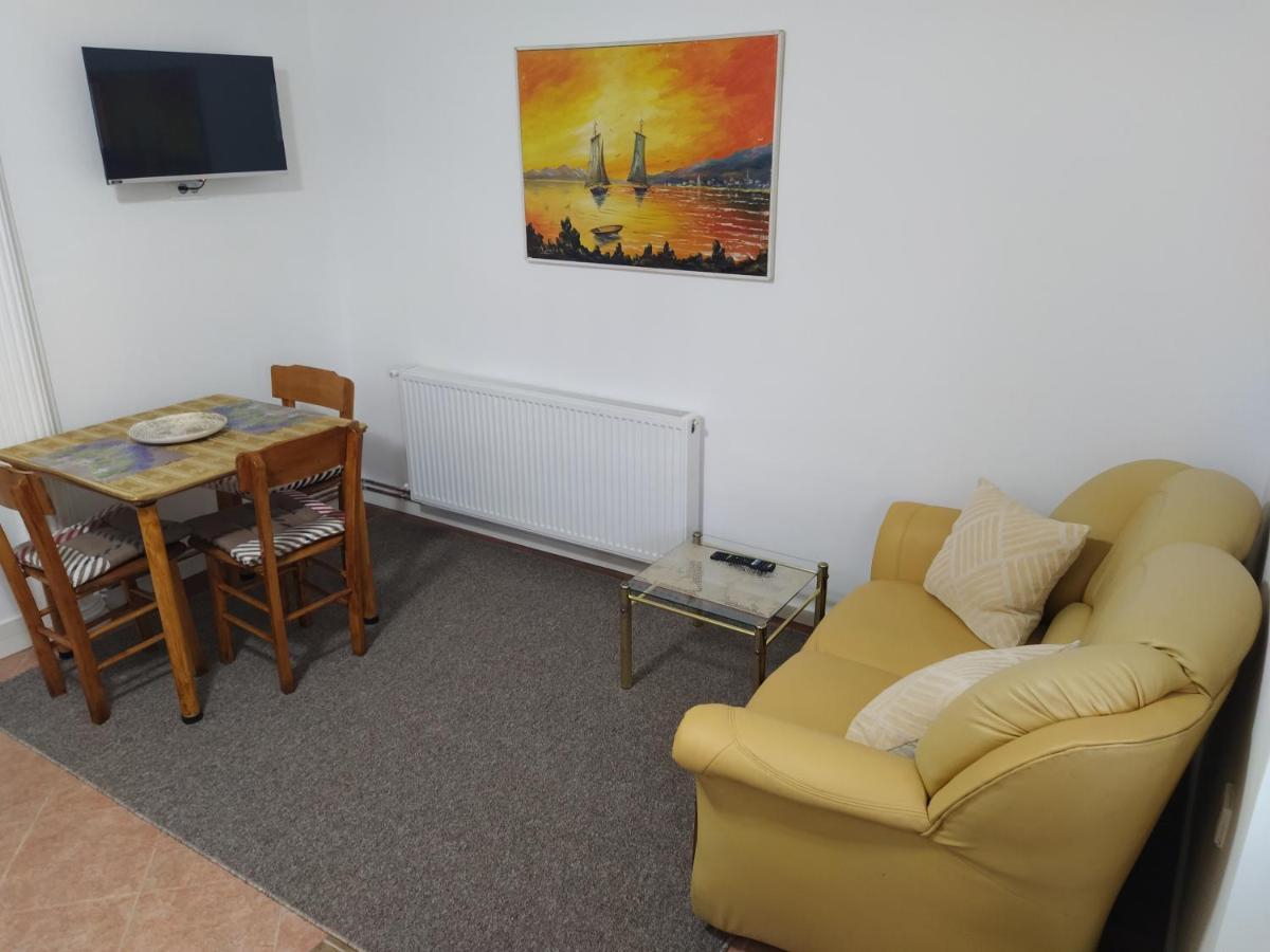 Dorsi Appartement Belgrado Buitenkant foto