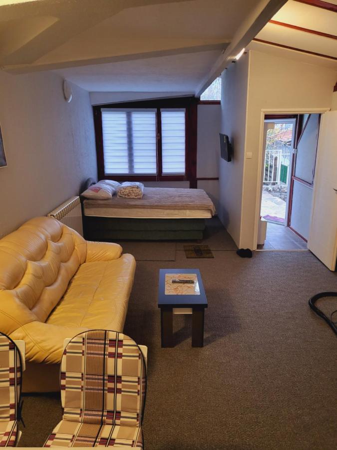 Dorsi Appartement Belgrado Buitenkant foto